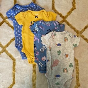 Set of 4 Carter’s 3 months short sleeve bodysuits